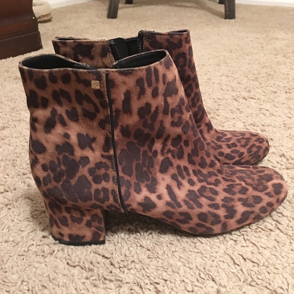 Leopard booties